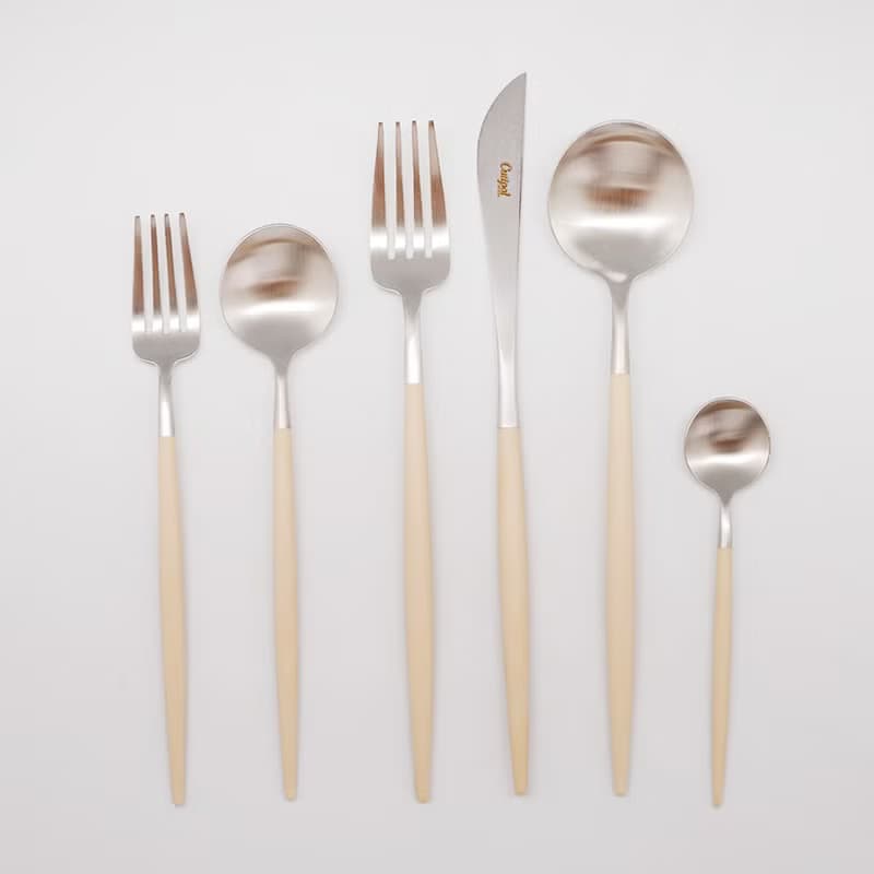 葡萄牙Cutipol GOA系列奶茶柄21cm主餐匙