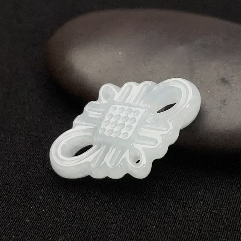 冰糯種翡翠吉祥結吊飾  | 天然緬甸玉翡翠A貨