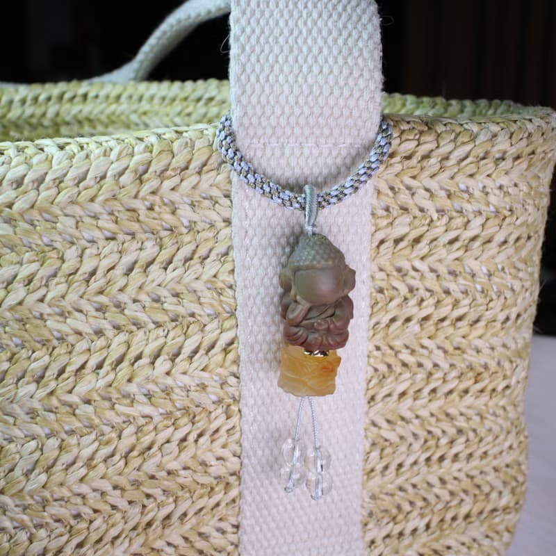 Six Cats 天然阿拉善 精雕 無相寶寶佛 編織包掛 吊飾 禮物