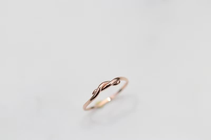14K Line Helix Ring 螺旋線條戒指
