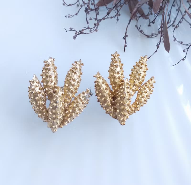Vintage Jewelry 西洋古董飾品 SARAH COV Wind Flower 夾式耳環