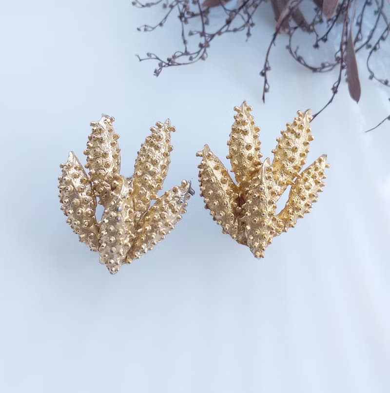 Vintage Jewelry 西洋古董飾品 SARAH COV Wind Flower 夾式耳環