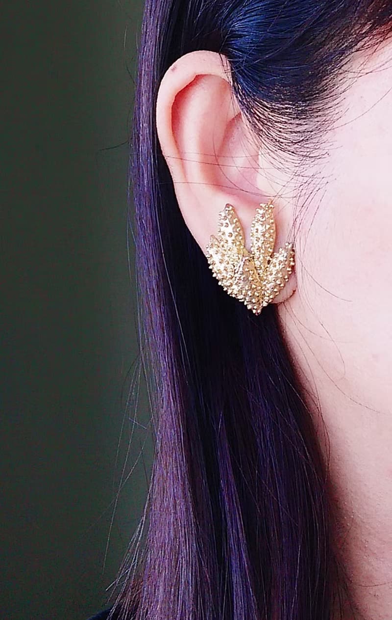 Vintage Jewelry 西洋古董飾品 SARAH COV Wind Flower 夾式耳環