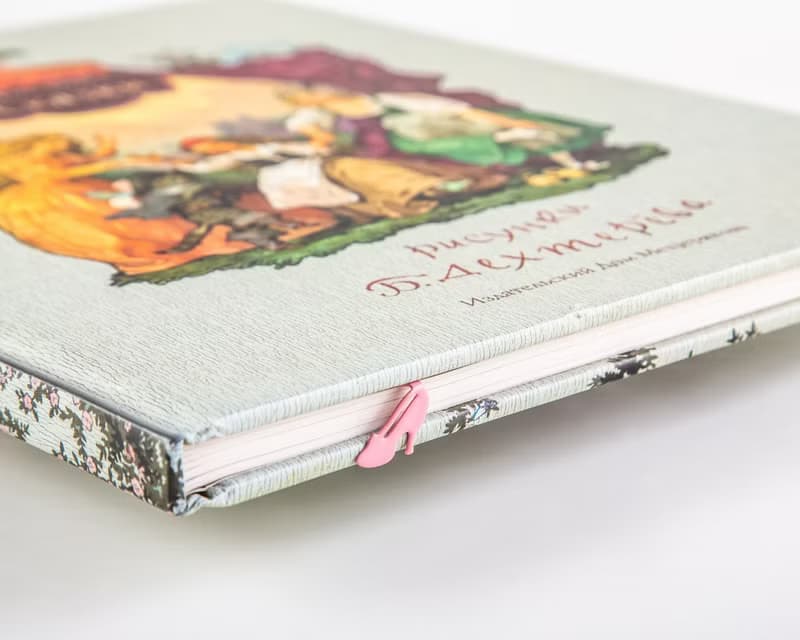Metal Bookmark Cinderella's slipper // Present for book lover