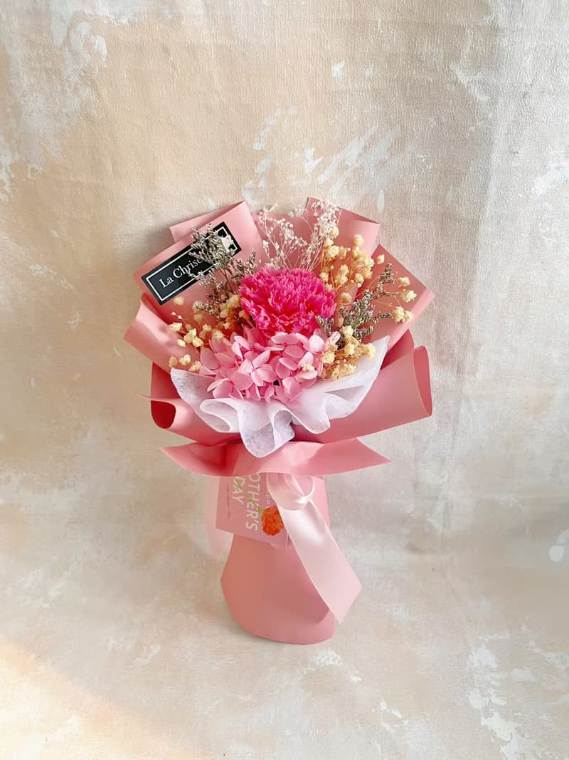 只限香港 母親節花束系列 尊貴媽媽 紅色 康乃馨 永生花 保鮮花