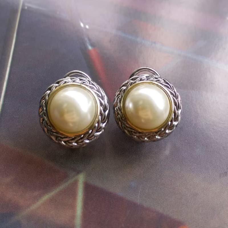 Vintage Jewelry 西洋古董飾品 銀色調 厚實 仿珠 針式耳環