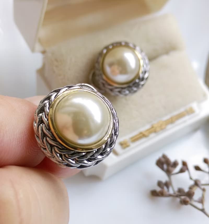 Vintage Jewelry 西洋古董飾品 銀色調 厚實 仿珠 針式耳環