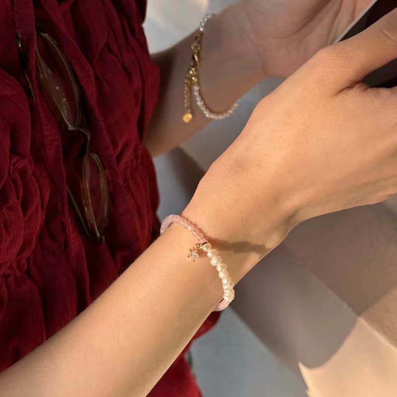 PEARLS & PALE PINK CRYSTAL BRACELET