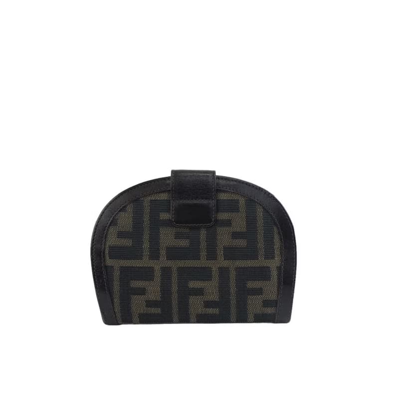 【 日本直送　名牌中古包 】FENDI フェンディ ズッカ ジャガード 二つ折り 財布 ブラウン vintage ヴィンテージ オールド 3jbzkz