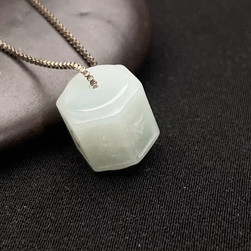 冰糯綠翡翠六角路路通項鍊 | 天然緬甸玉翡翠A貨
