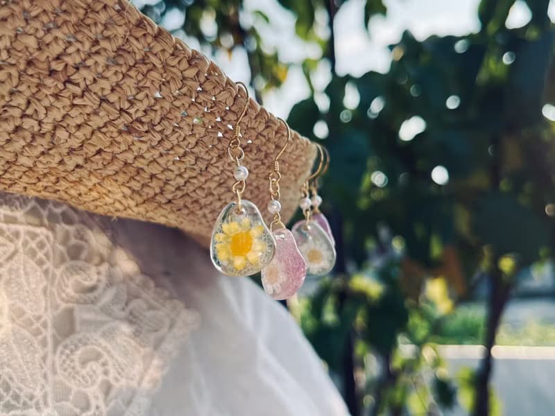 永生花 小小花耳飾 小星花圈 耳環 earring UV 樹脂