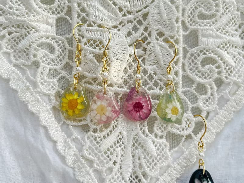 永生花 小小花耳飾 小星花圈 耳環 earring UV 樹脂