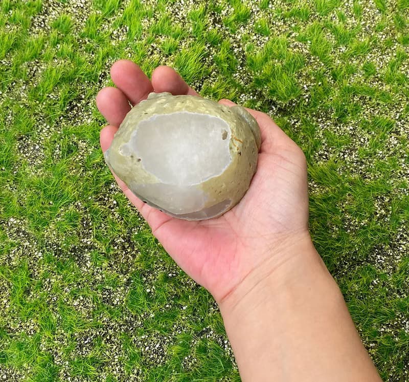 能量原礦晶洞-天然瑪瑙白晶洞療癒精靈 能量擺件 消磁淨化 財運