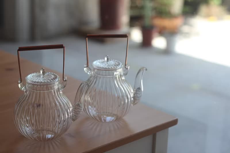 花瓣條紋玻璃茶壺 800ml