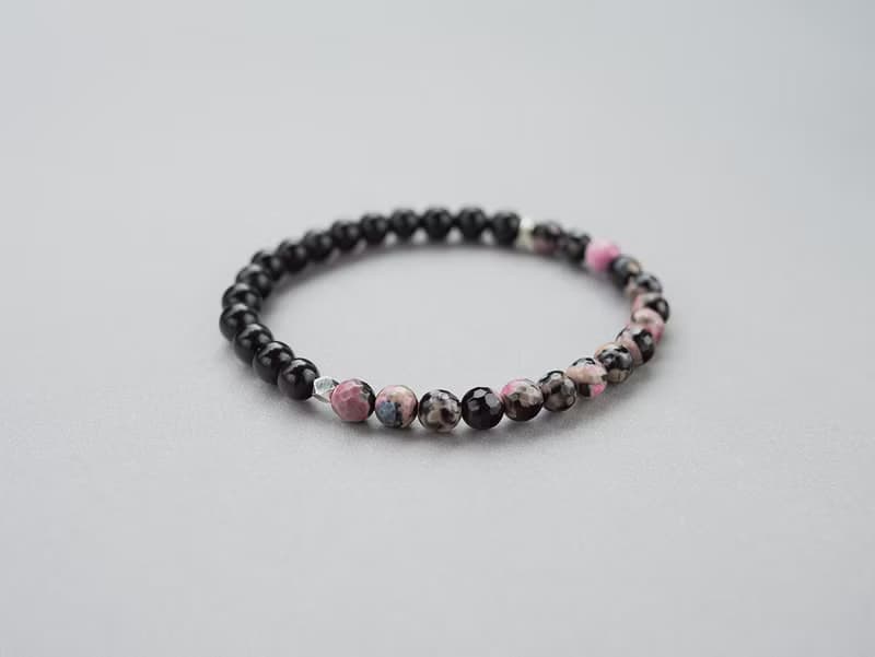 Unisex | 星冕系 - 雲霓 * 薔薇輝石 彩紅黑曜 招桃花 魅力 手鍊