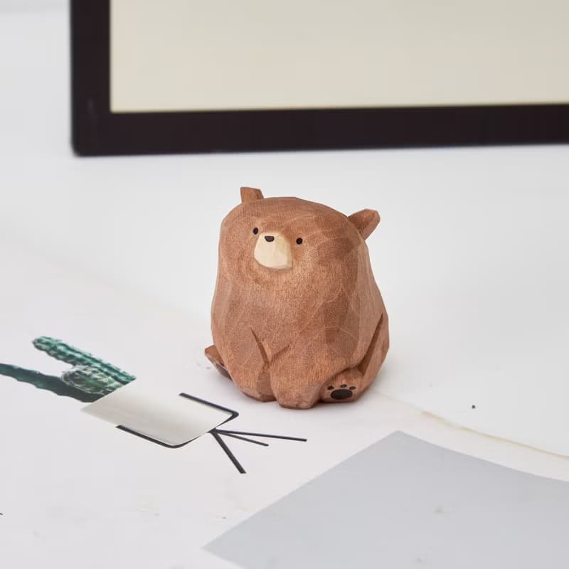Tomo 棕色小熊木雕