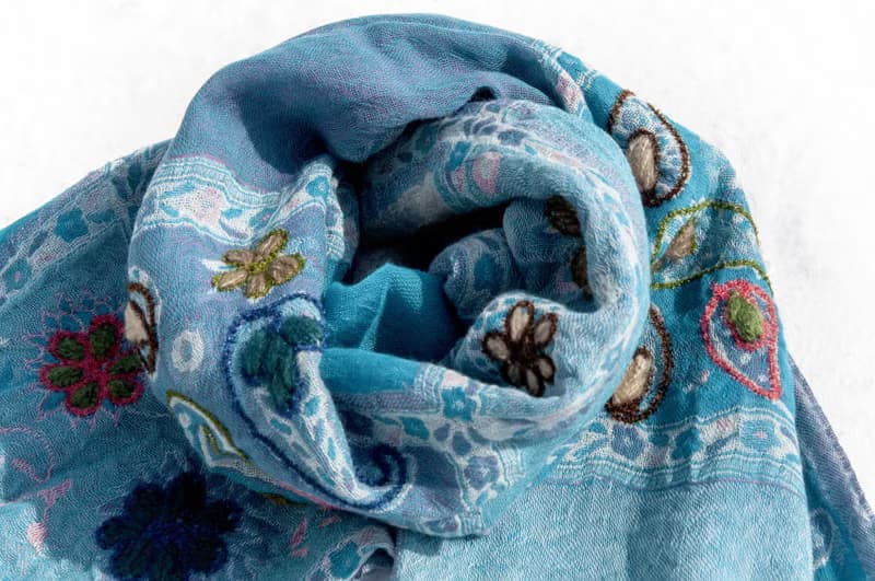 克什米爾 喀什米爾Cashmere刺繡羊毛披肩 針織圍巾 刺繡圍巾-花朵