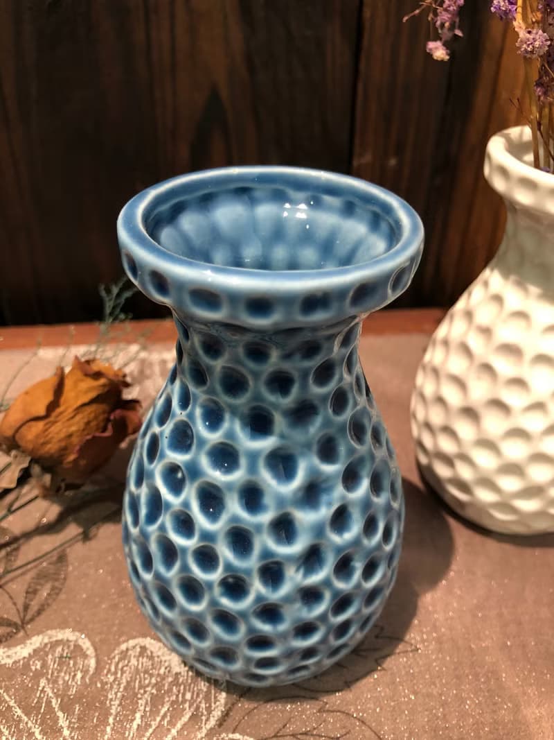 陶瓷圓點刻紋造型 藍釉小花器 花瓶擺件 辦公桌 茶席