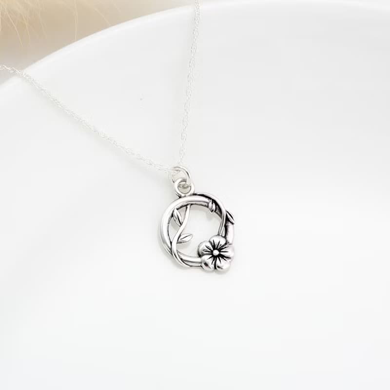 【Angel & Me】櫻花 葉 枝藤 s925 純銀 項鍊 情人節 聖誕禮盒