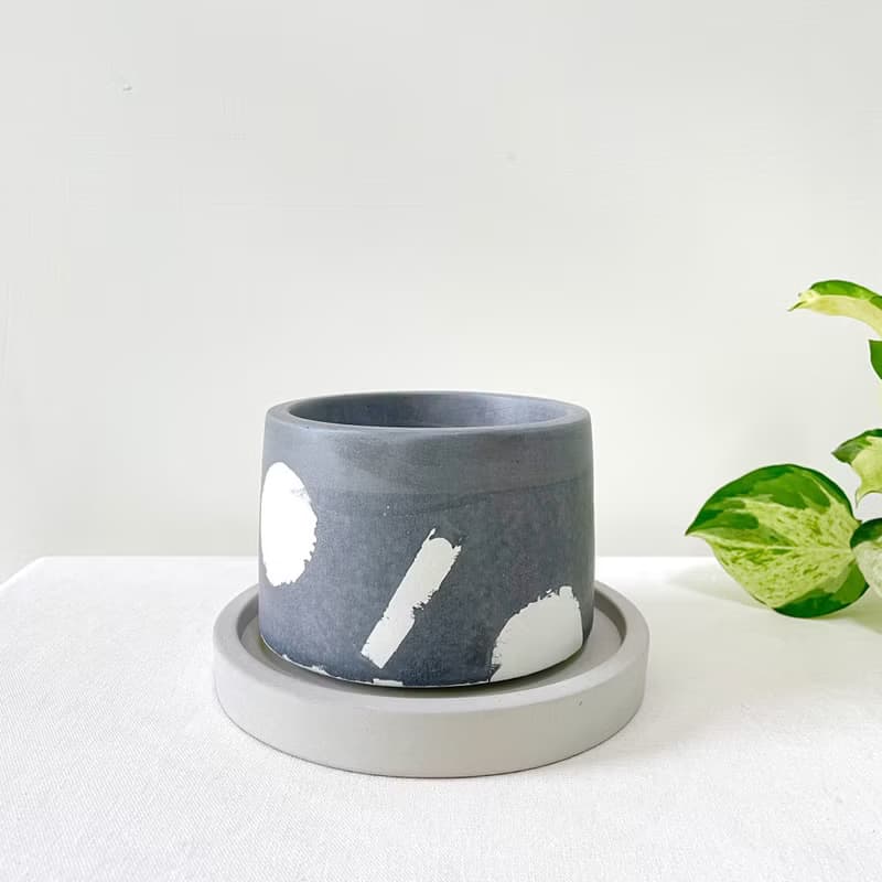 水泥花盆 / 幾何圖形炭灰色盆器【無植物】
