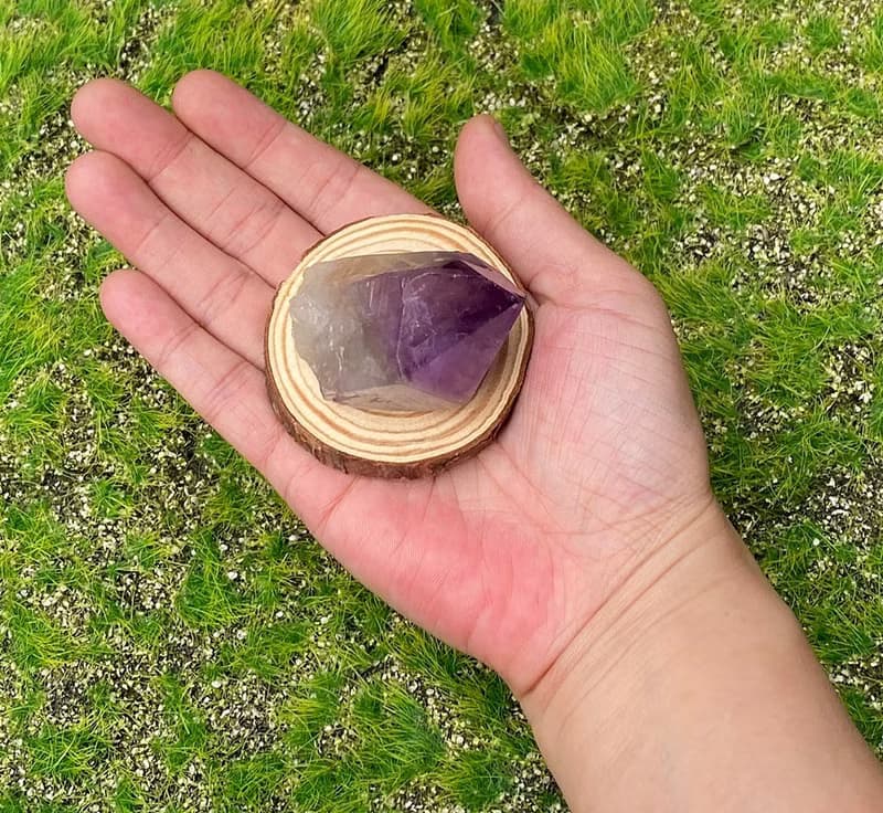能量礦石-彩虹紫晶骨幹 冥想 療癒 避邪化煞 吸收負能量 快速出貨