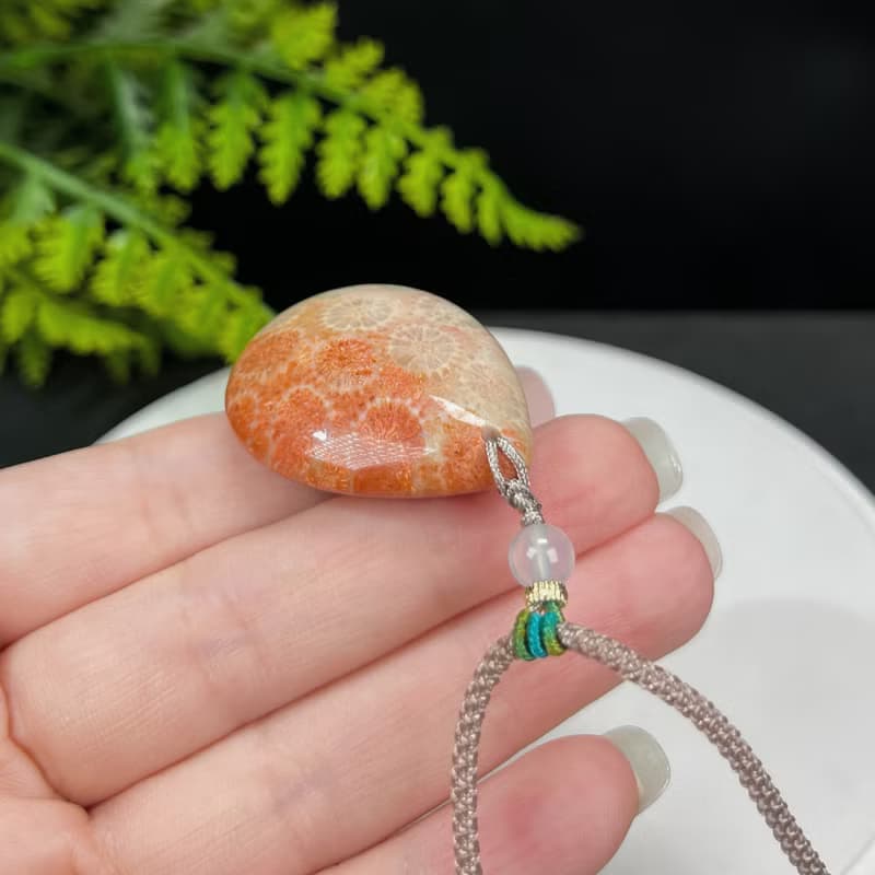 天然水滴珊瑚玉吊墜冰潤玉化檸檬片橘粉漸變雙色菊花玉項錬保平安
