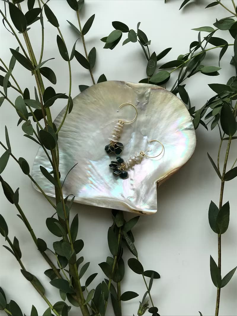 那般美好 耳環 / 耳夾可 珍珠 樹脂 上班族耳環 紙盒包裝
