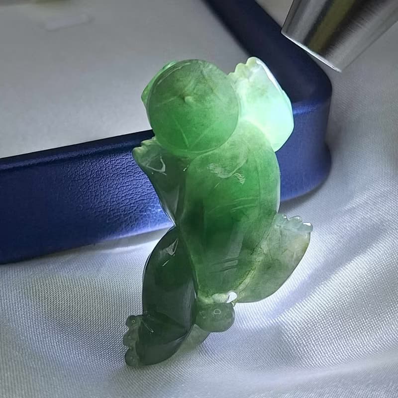 緬料 冰油綠貔貅 吊墜 手牌 | 天然緬甸玉A貨翡翠