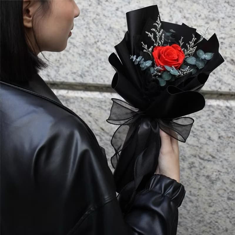 La Rose黑色浪漫永生玫瑰花束