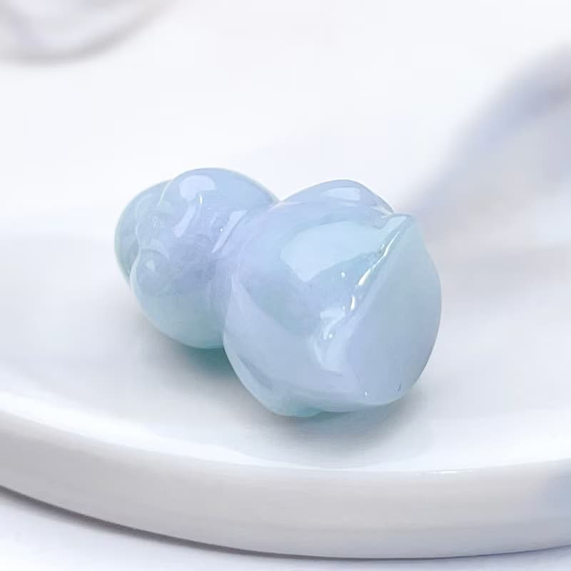 冰糯種飄藍翡翠小雞吊飾 | 天然緬甸翡翠A貨 | 送禮