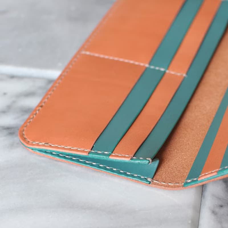 カードとお札の長財布　No.4　ブッテーロ