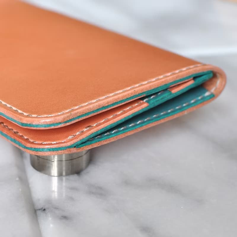 カードとお札の長財布　No.4　ブッテーロ