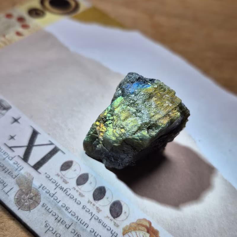 •夢幻紫拉長• 拉長石原石 原礦礦標