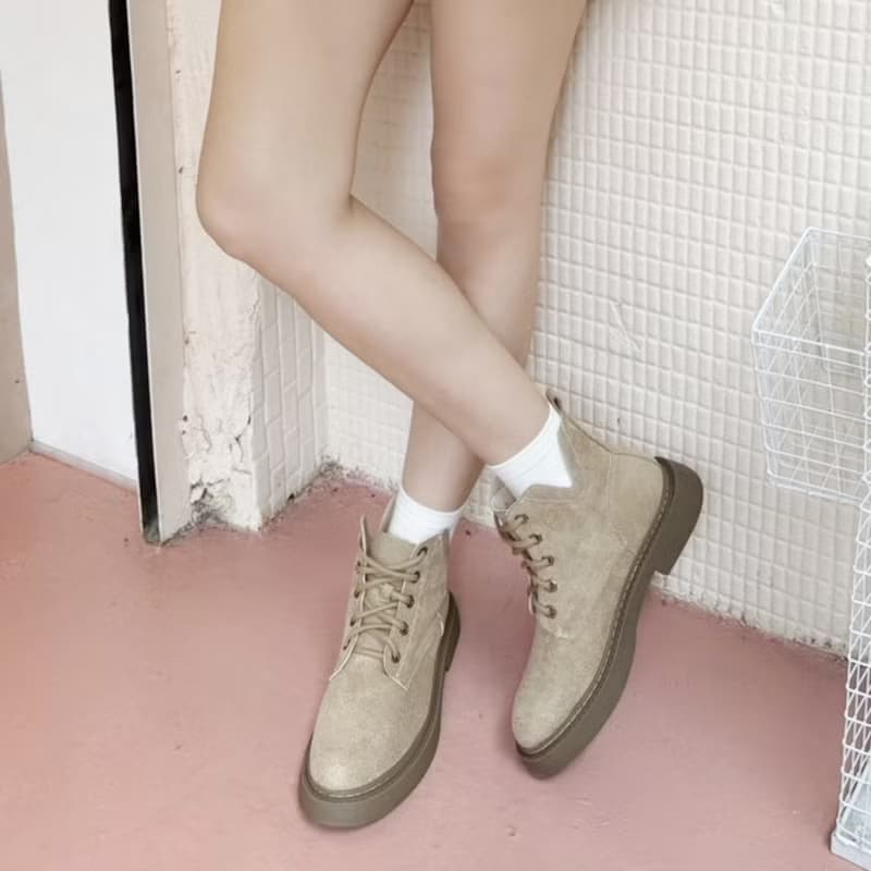 【I called Love】英倫風小V設計鹿皮短靴
