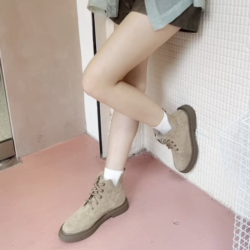 【I called Love】英倫風小V設計鹿皮短靴