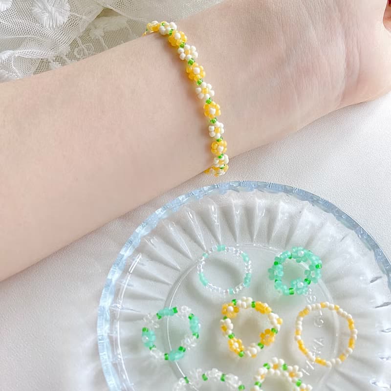 Beaded Flower Ring Corn yellow Collection (4.3-6.3cm)