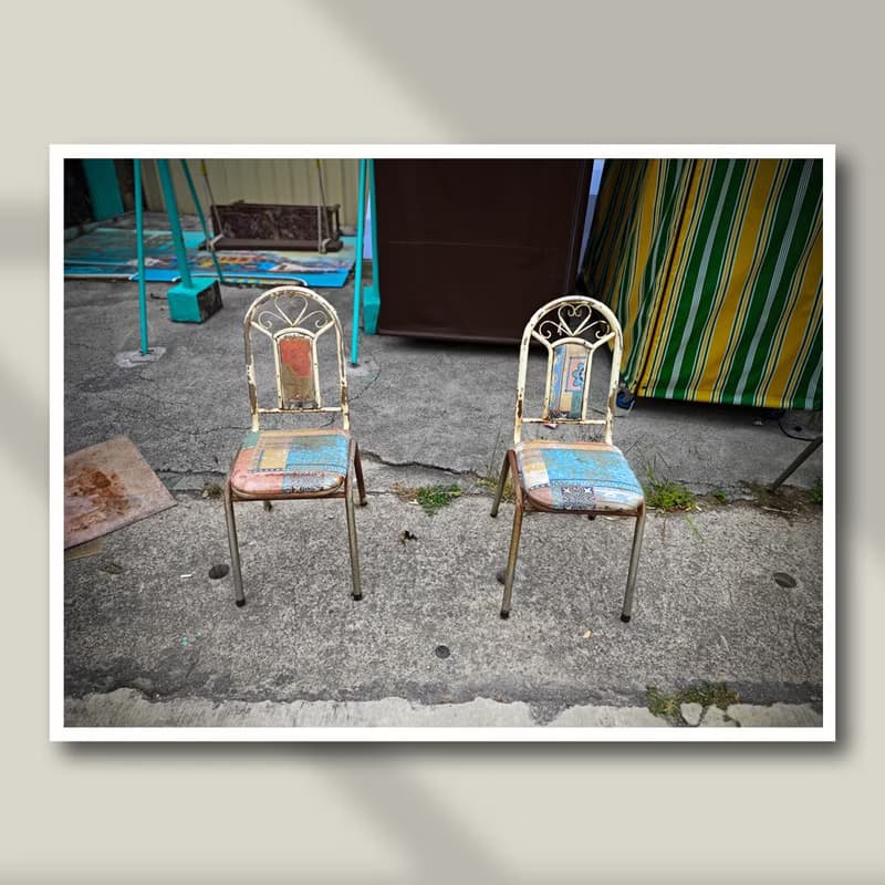 台灣街頭攝影-高雄旗津海鮮餐廳-餐椅-藝術微噴/掛畫/複製畫/海報