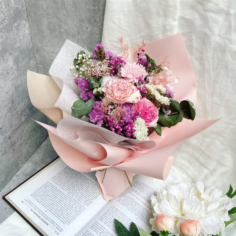 【康乃馨永生花束】溫柔後盾—無條件支持型媽媽|永生花|乾燥花