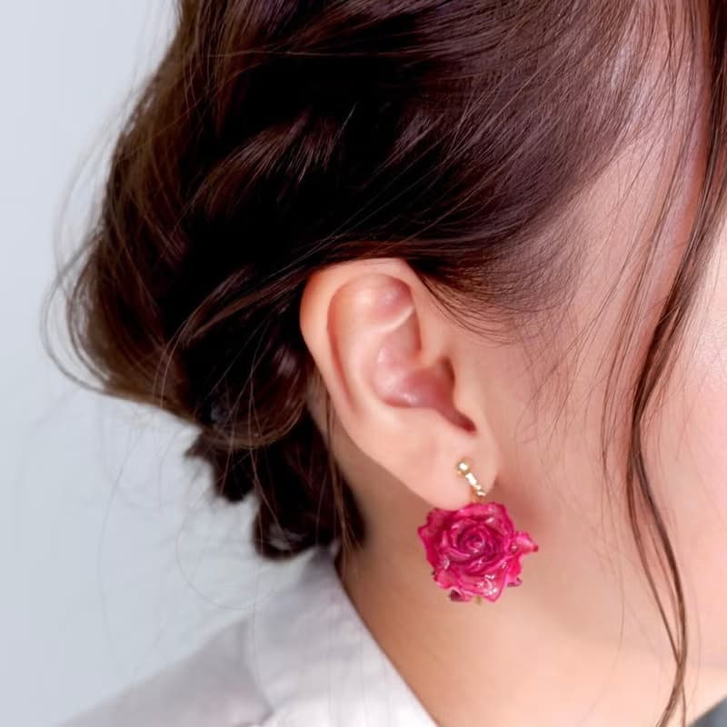 可選顏色　真玫瑰耳環 乾燥花