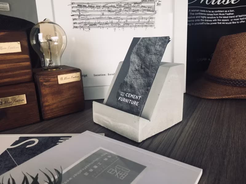 曙MUSE 極簡梯形水泥名片架 手機架 辦公室 擴香石 手作 創意