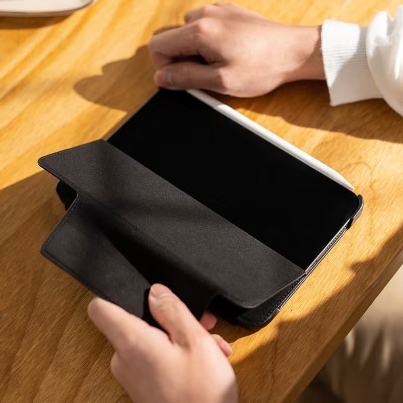 iPad mini 書本式皮革保護套 - 渡鴉黑