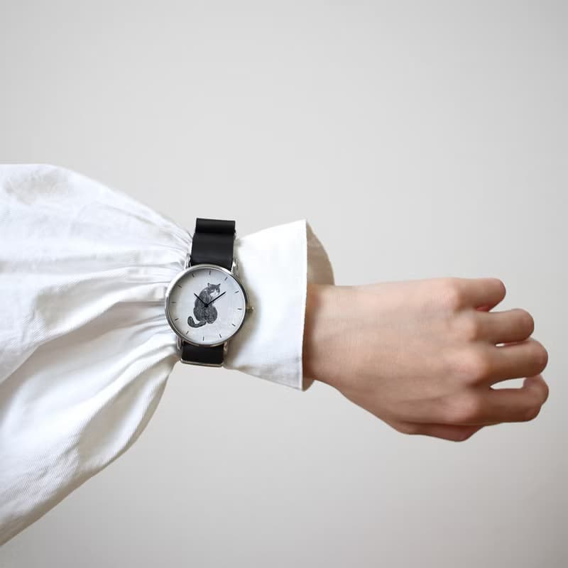 はちわれねこの腕時計