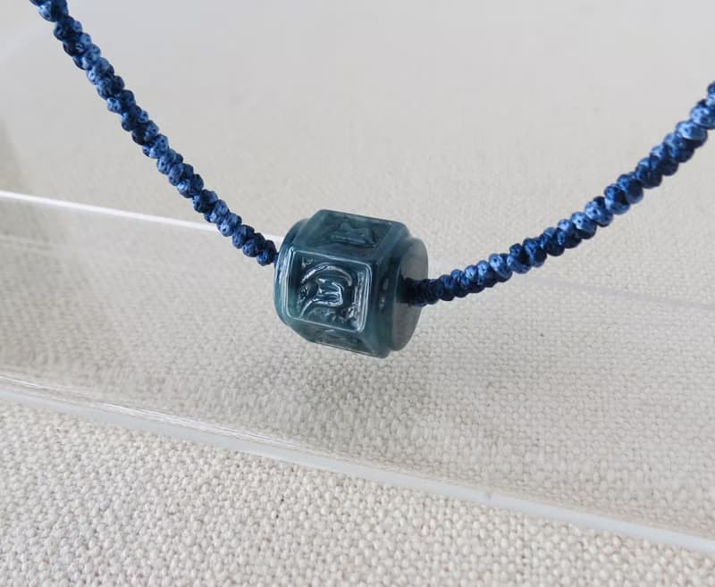 本命年【六字大明咒】牛仔藍翡翠絲光編織項鍊*SA36*招財、開運