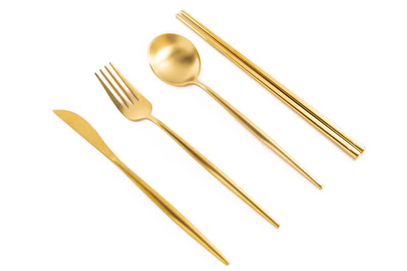 Islandoffer 304 焗漆金不鏽鋼4件禮盒套裝(匙叉筷刀) 文青高貴