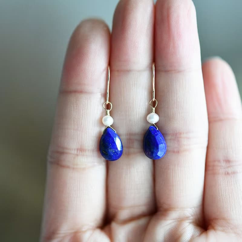 幸運成功運UP! ラピスラズリとパールのピアス　12月誕生石