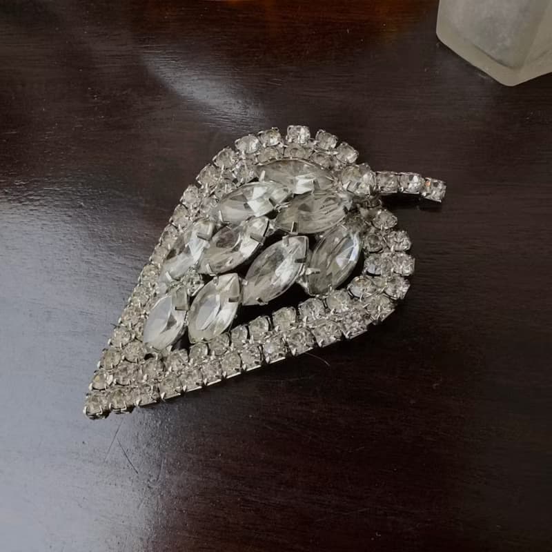 Vintage Crystal Leaf Brooch unsigned 1960s USA clear old crystals pin gift idea