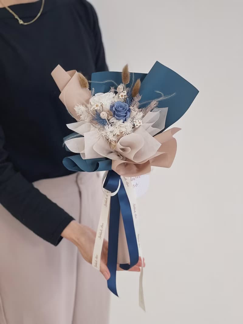 【永生玫瑰花花束】• 情人節/永生玫瑰花/永生玫瑰花花束/玫瑰花