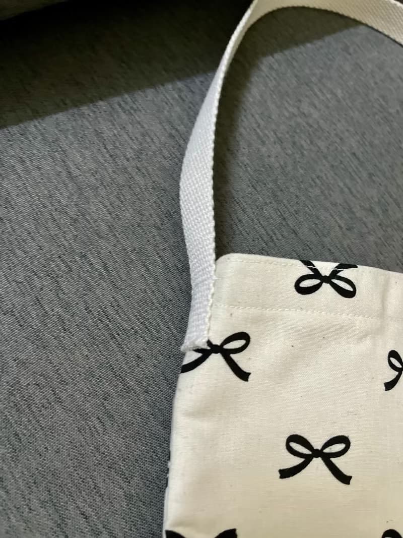 可愛滿滿的蝴蝶結輕便包手提包