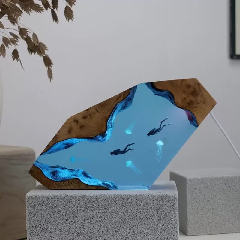 海底世界溶洞水母潛水員暢游 創意夜燈