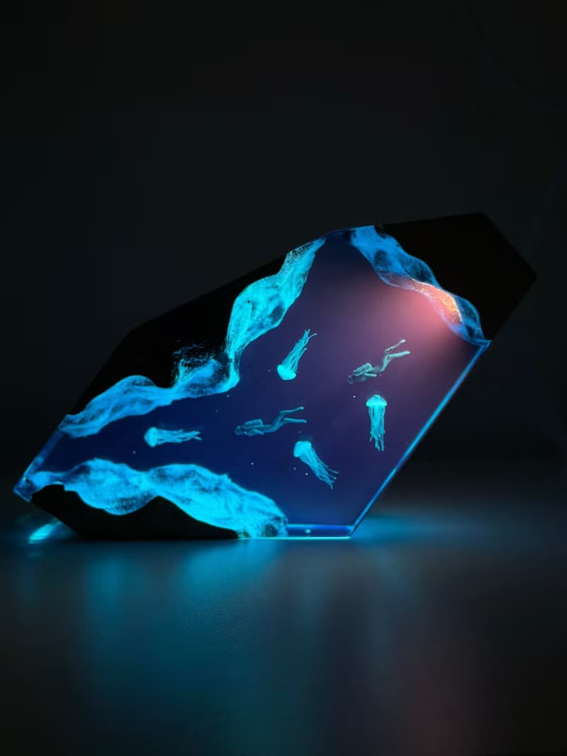 海底世界溶洞水母潛水員暢游 創意夜燈